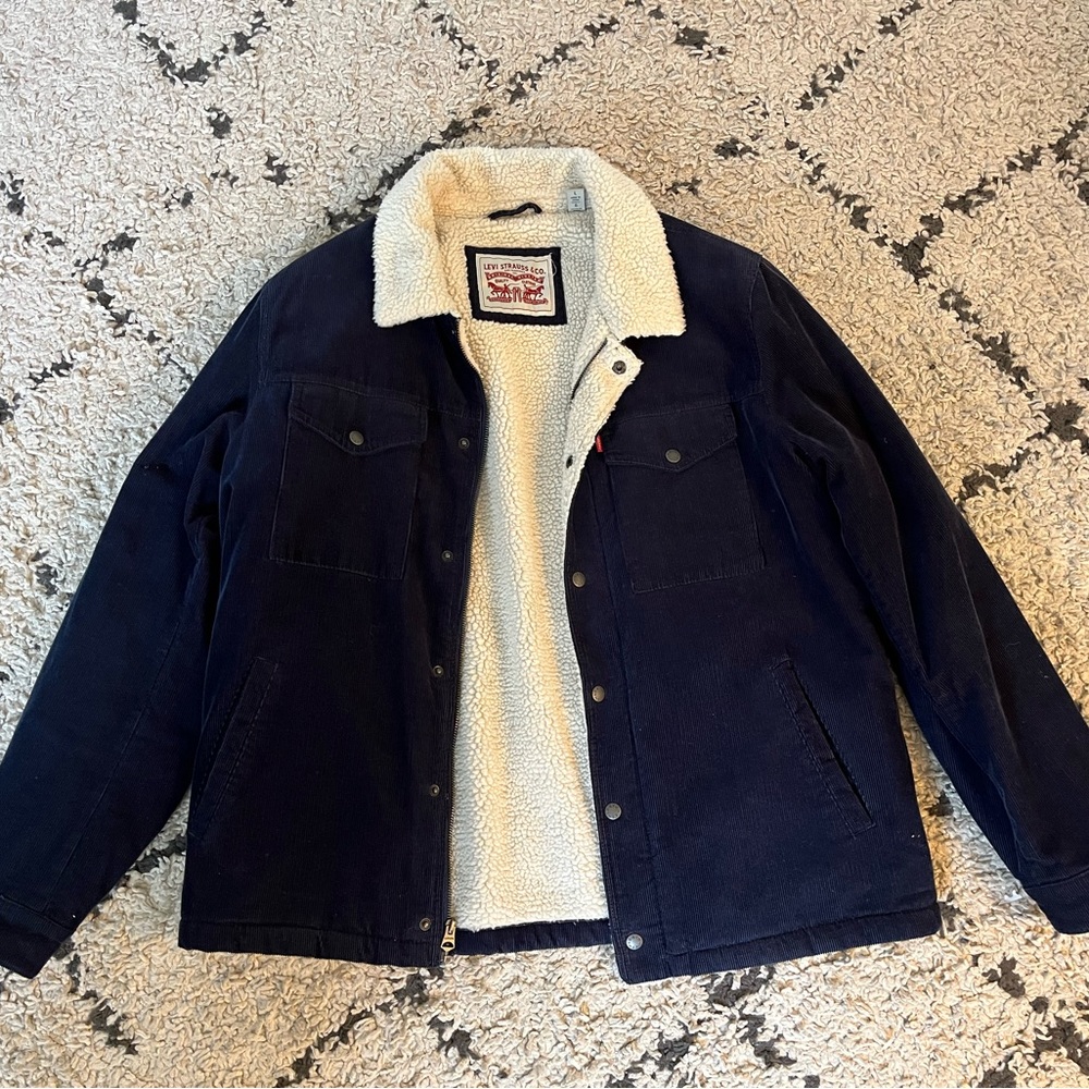 Levi’s men’s fleece-lined corduroy trucker jacket